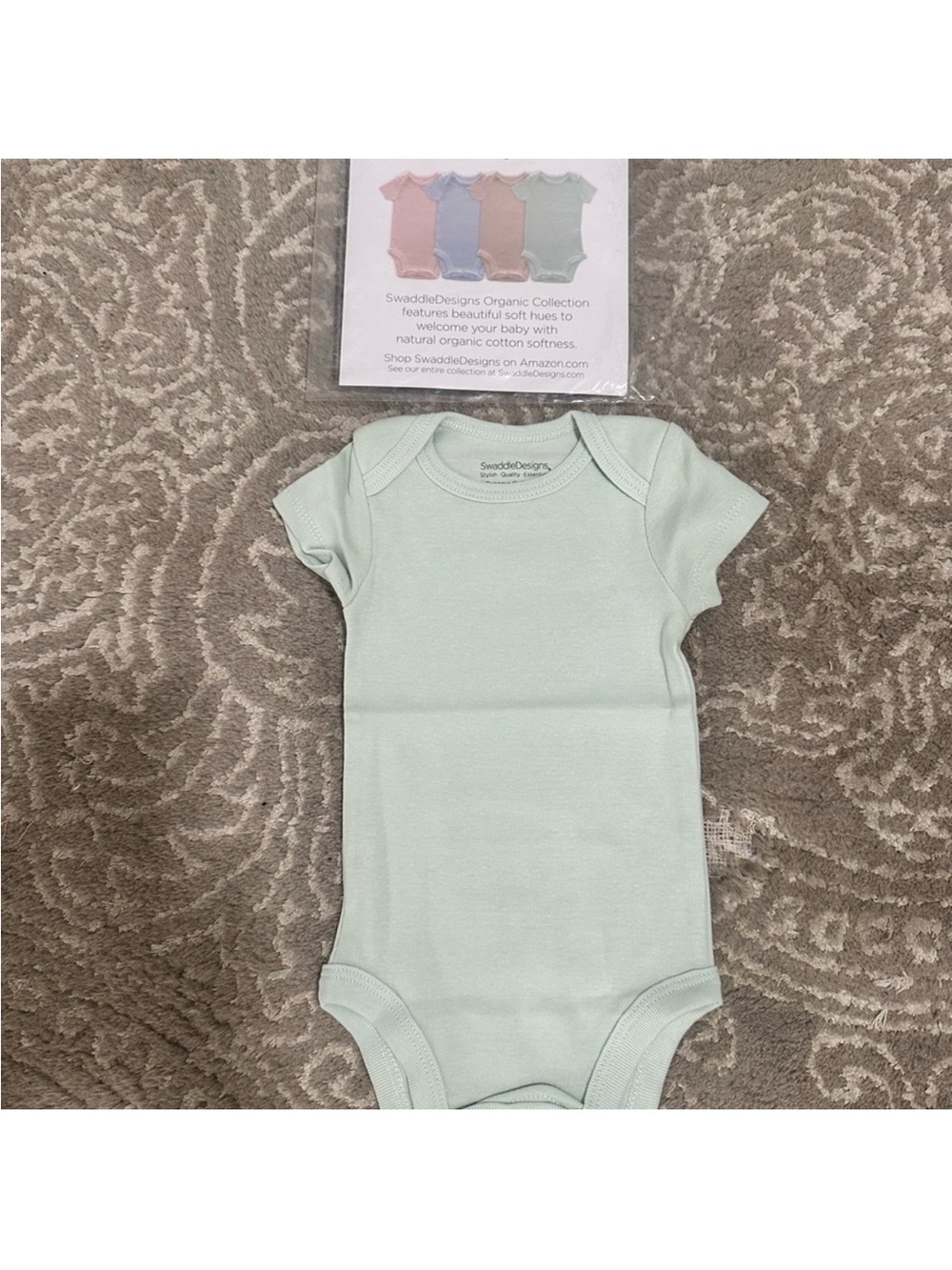 Swaddle Designs Baby Short Sleeve One-Piece Bodysuit light green onesie new